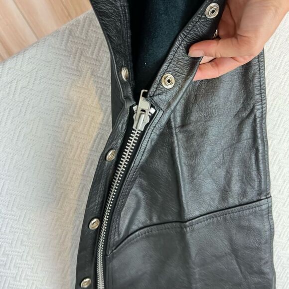 Vintage Screaming Eagle Black Leather Jacket Size 40 With Leather Chaps Large - Picture 11 of 16